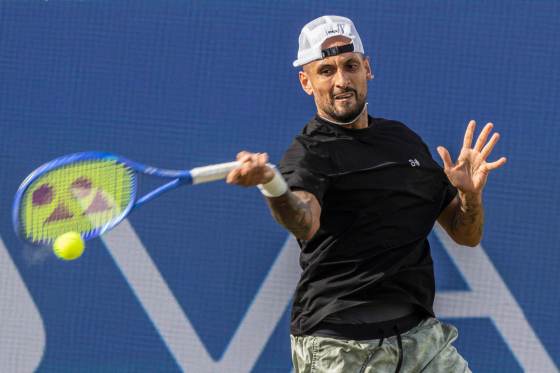 Kyrgios acepta una suspensión de un mes con consumir cocaína y ya puede jugar de nuevo