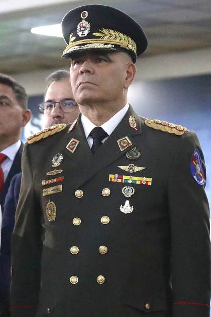 Delcy Rodríguez destituye al militar más leal de Maduro en un sacudón ministerial