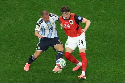 Mac Allister, Paredes y Martínez se rinden ante Messi