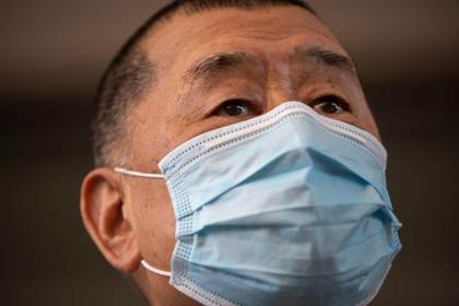 El magnate de los medios hongkonés Jimmy Lai decide no apelar su pena de 20 años de cárcel