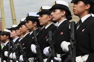 Paraguay celebra su independencia con desfile militar y críticas a la corrupción