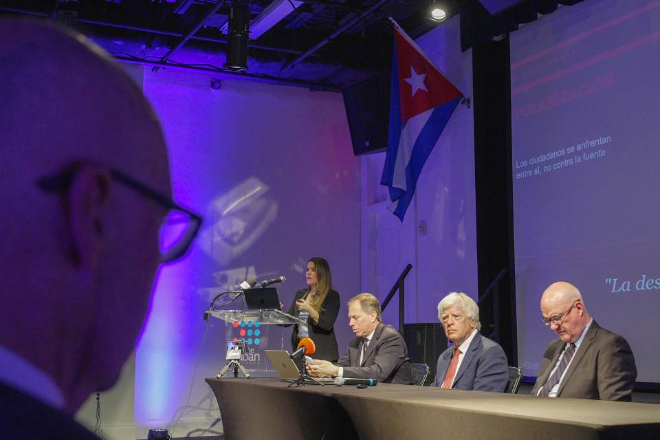 Rusia entrenó a 1.000 influenciadores en Latinoamérica para desinformar, según reporte