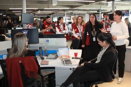 El Gobierno colombiano hace inspecciones a medios de prensa tras denuncias de acoso sexual