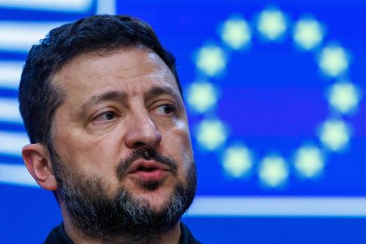 Zelenski lamenta suspensión temporal de sanciones contra Rusia por parte de Trump