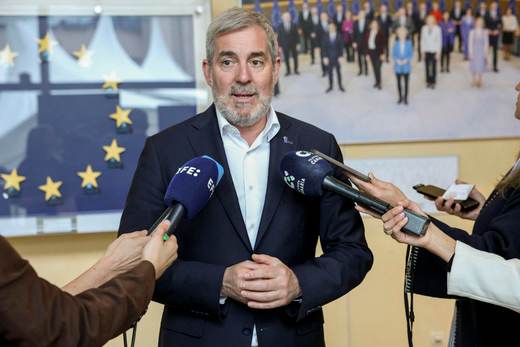 Clavijo: El crucero afectado por hantavirus "debe ser atendido donde está"