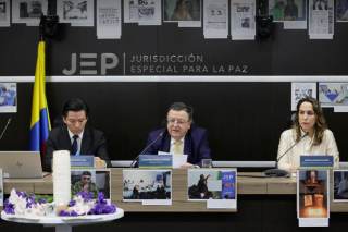 Justicia de paz de Colombia acusa a nueve ex-FARC por crímenes de guerra y lesa humanidad