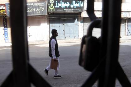 Una provincia de Pakistán cierra sus comercios en protesta por el repunte de la violencia