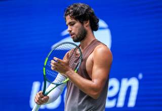 Alcaraz y Sabalenka lo retoman por donde lo habían dejado; Trungelliti y Tabilo avanzan