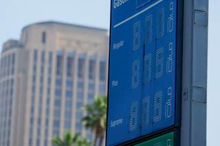 El barril de Texas vuelve a dispararse y supera los 104 dólares tras discurso de Trump