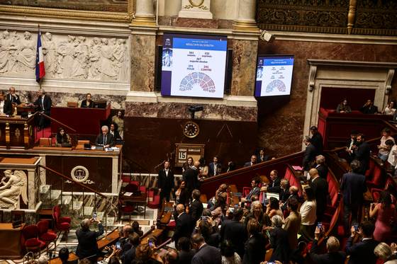 Francia aprueba definitivamente la ley que legaliza la eutanasia y el suicidio asistido