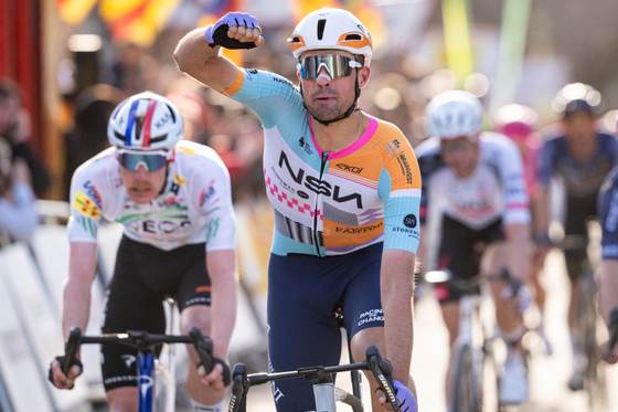 El NSN Cycling Team, el otro equipo de Andrés Iniesta que brilla en la Volta