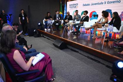 Los jóvenes brasileños exigen a los políticos que fomenten la inclusión en la educación