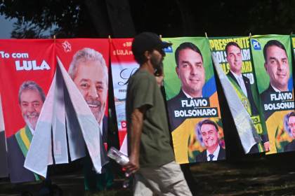 Las llaves del Palacio presidencial brasileño, en manos de los votantes indecisos
