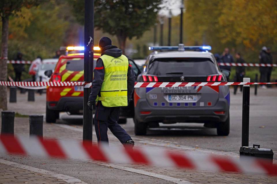 Un muerto y 4 heridos en Francia, el autor arrestado e investigado por móvil racista