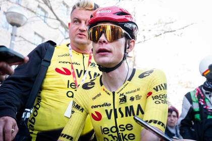 Vingegaard, indomable en Coll de Pal, confirma su superioridad en la Volta