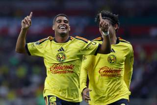 Brasileño Da Conceição y uruguayo Rodríguez le dan triunfo al América, que sigue de líder