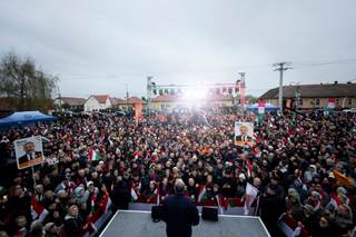 Los húngaros deciden entre seguir con Orbán o abrir un nuevo ciclo tras 16 años