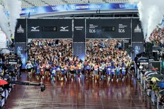 Buze Diriba, récord femenino en el maratón de Amsterdam con doblete etíope
