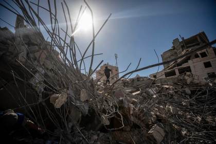 Acaba la búsqueda de cuerpos del edificio derrumbado en Gaza, con un balance de 21 muertos