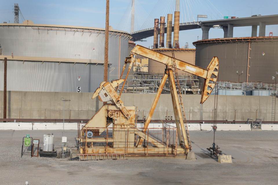 El riesgo de un conflicto prolongado en Irán amenaza los planes económicos de Trump