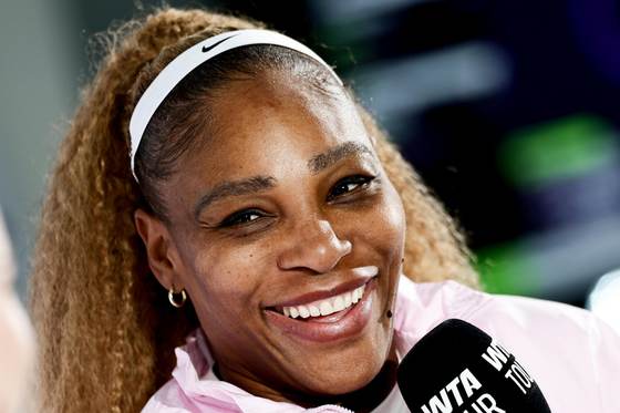 Serena Williams también jugará el individuales en Wimbledon