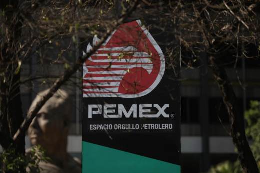 Pemex y UIF de México firman acuerdo para combatir el robo de hidrocarburos