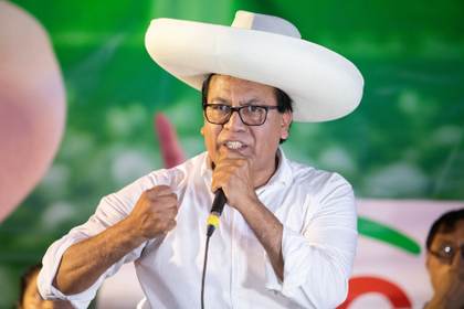 El izquierdista Sánchez disputará la segunda vuelta de elecciones de Perú contra Fujimori