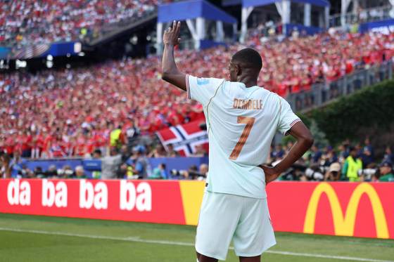 Dembélé desata sus goles rumbo a Suecia