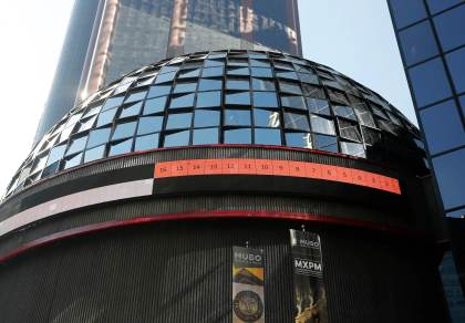 La Bolsa mexicana pierde 0,15 %, corta racha positiva y baja hasta los 66.191,11 puntos