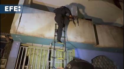 Detienen a 72 personas en la tercera noche de toque de queda en Ecuador