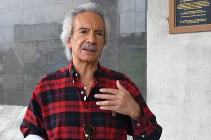 Periodista guatemalteco José Rubén Zamora amplía ante la Fiscalía su denuncia por amenazas
