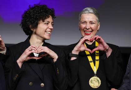 María Kolésnikova recibe en persona el premio Carlomagno que le fue concedido en 2022