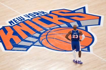 100-106. LeBron James y los 76ers aguan la fiesta de los Knicks