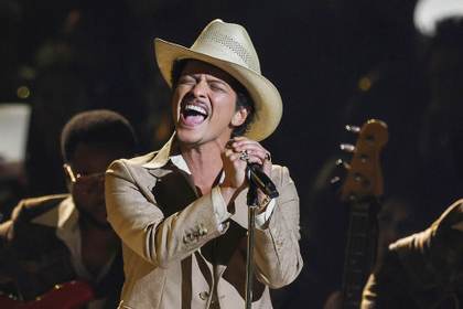 Bruno Mars mostrará su lado más latino con gira 'The Romantic' en México