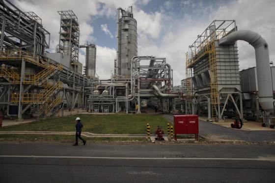 Industria química mexicana reclama energía pese a tener un 30 % de capacidad ociosa