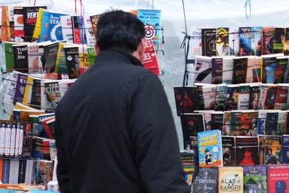 Bolivia todavía prefiere el libro físico frente al avance digital y tecnológico