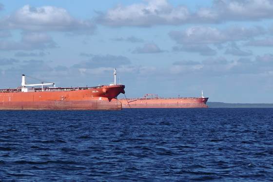 A la espera de un nuevo petrolero ruso, la flota cubana de tanqueros lleva 3 meses inmóvil