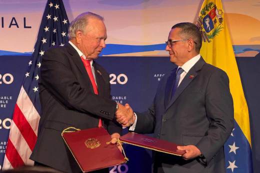 Continental Resources firma un memorando con PDVSA para operar un bloque petrolero