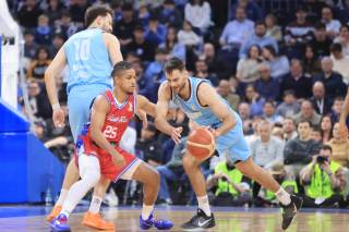 80-75. Uruguay frena a José Alvarado y da un gran paso hacia el Mundial