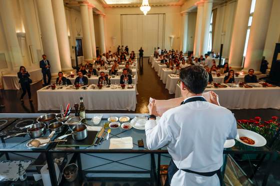 España aprovecha sus mejores chefs para promover productos gastronómicos en Brasil