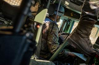 Indonesia confirma la muerte de tres de sus cascos azules en Líbano y llama a la paz