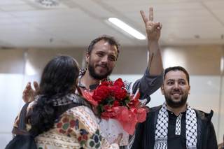 El activista propalestino Thiago Ávila llega a Brasil tras ser deportado por Israel