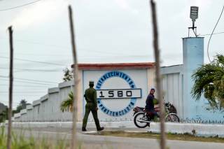 ONG reporta 79 violaciones de derechos y 4 muertes en cárceles de Cuba en septiembre