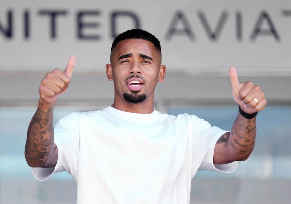 Gabriel Jesus se muestra "muy feliz" a su llegada a Barcelona para firmar como azulgrana