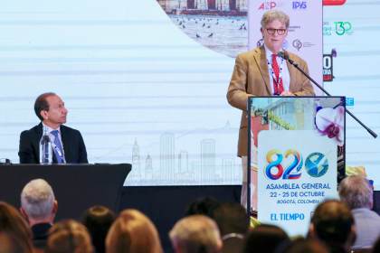Libertad de prensa e IA, los ejes con los que abre la Asamblea de la SIP en Bogotá
