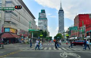 Analistas privados aumentan al 1,25 % la previsión de crecimiento de México para 2026