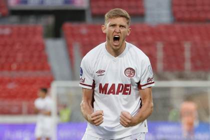 Fluminense ficha al delantero argentino Rodrigo Castillo hasta 2030