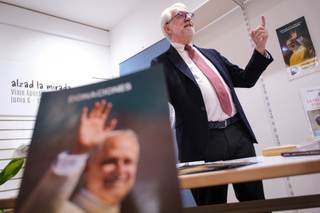 El papa pide una "distribución equitativa" de la riqueza ante el aumento de la pobreza