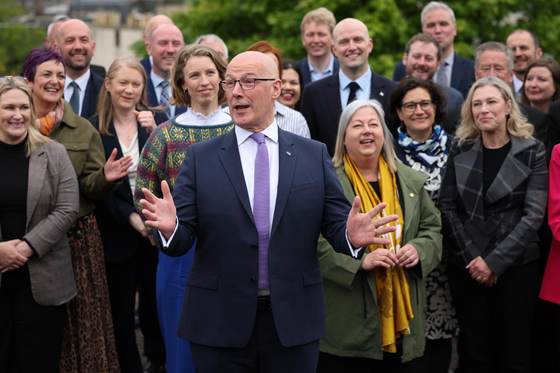 Los nacionalistas escoceses reivindican la independencia para "blindarse" frente a Farage