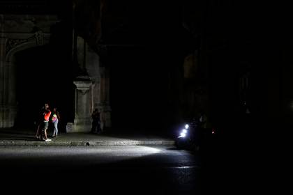 El sistema eléctrico nacional de Cuba registra otra caída total, la quinta en 2026